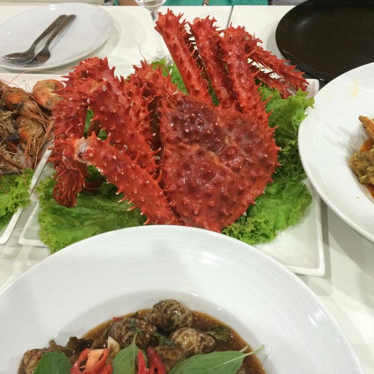 Dacha Beach Lejlighedshotel Pattaya Eksteriør billede