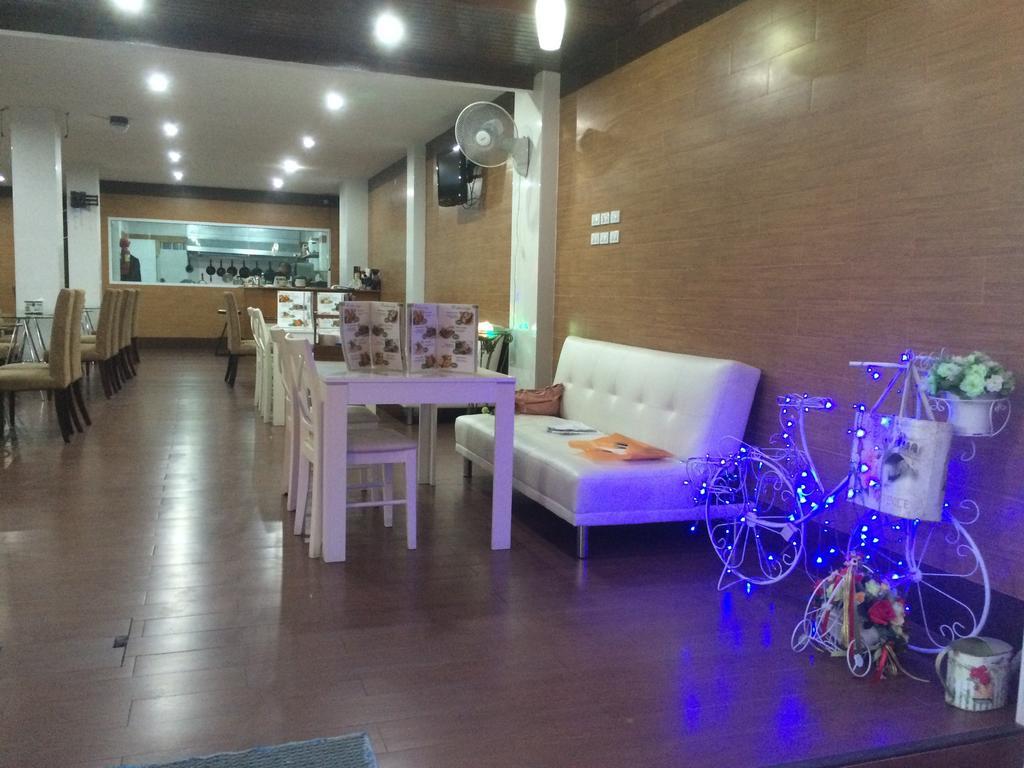 Dacha Beach Lejlighedshotel Pattaya Eksteriør billede
