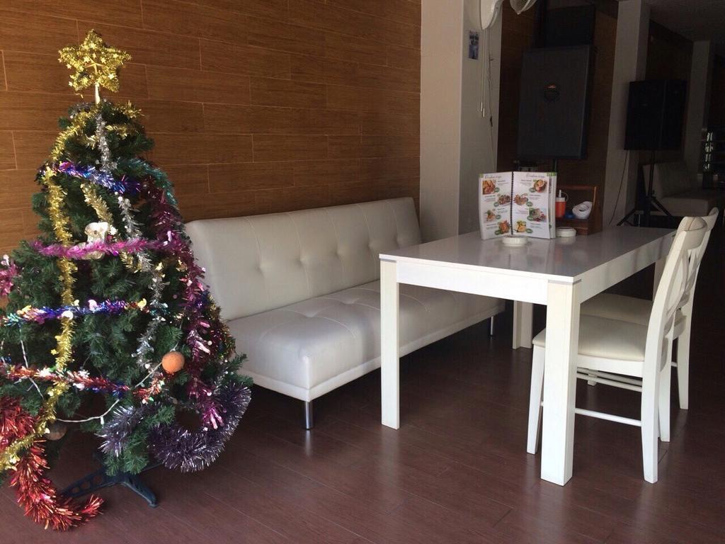 Dacha Beach Lejlighedshotel Pattaya Eksteriør billede